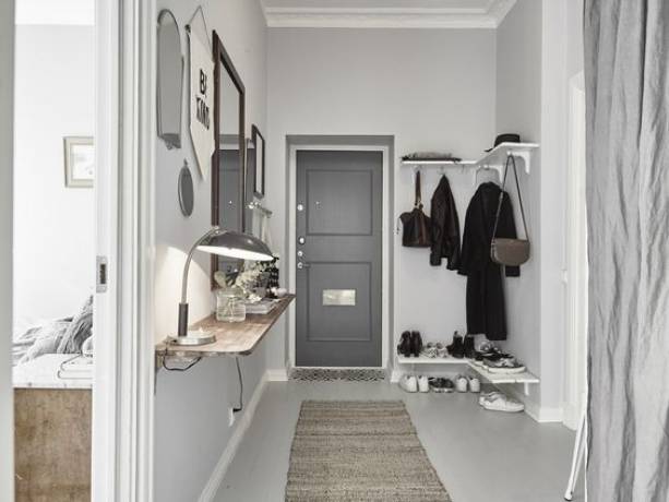 No dejes que la ropa suelta arruine tu decoración, ¡encuentra tu perchero perfecto!