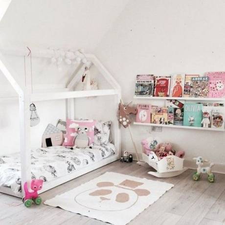 cama casita montessori