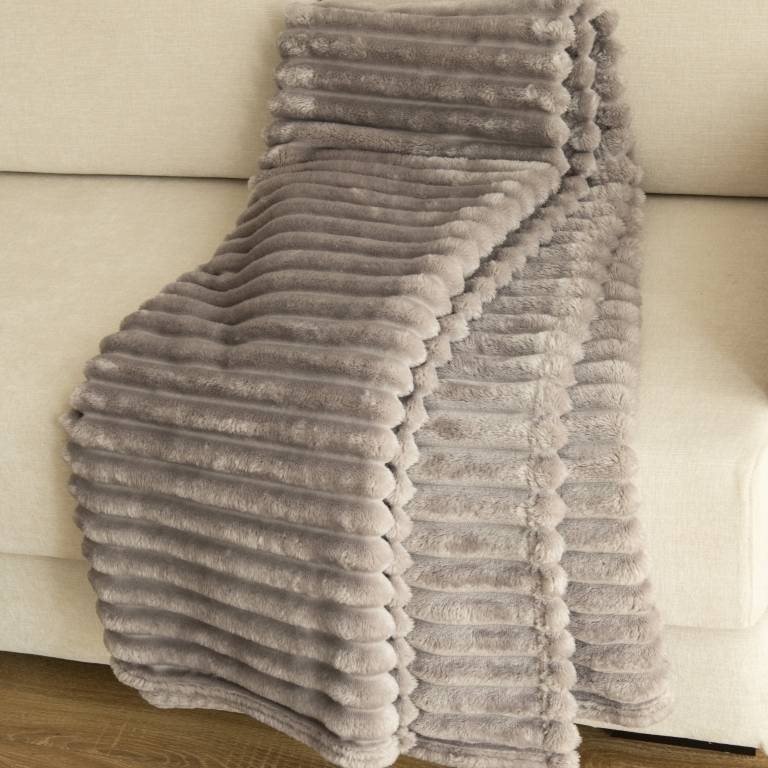 MANTA TEXTURA CANALÉ TACTO SUAVE marrón