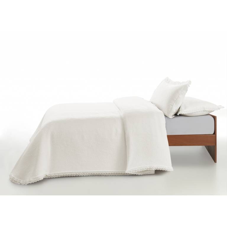 CONJUNTO COLCHA PIQUÉ Y FUNDAS DE COJÍN natural