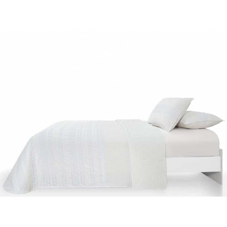 CONJUNTO COLCHA BORDADA TACTO SUAVE Y FUNDAS DE COJIN (blanco, Cama 135:235x270)