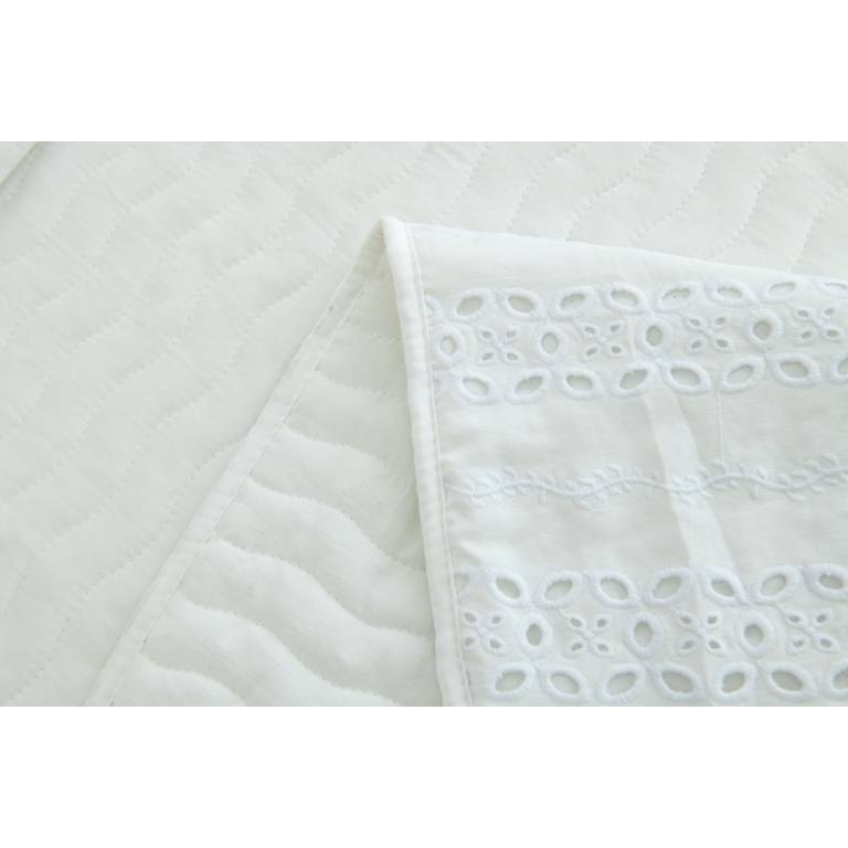 CONJUNTO COLCHA BORDADA TACTO SUAVE Y FUNDAS DE COJIN (blanco, Cama 135:235x270)