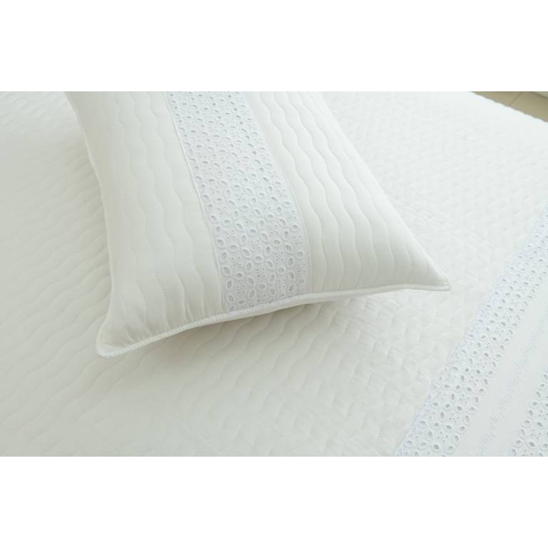 CONJUNTO COLCHA BORDADA TACTO SUAVE Y FUNDAS DE COJIN (blanco, Cama 135:235x270)