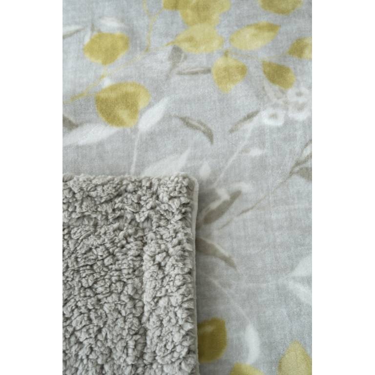 CONJUNTO EDREDÓN ESTAMPADO HOJAS CON BORREGUILLO (oro, Cama 180:280x270)