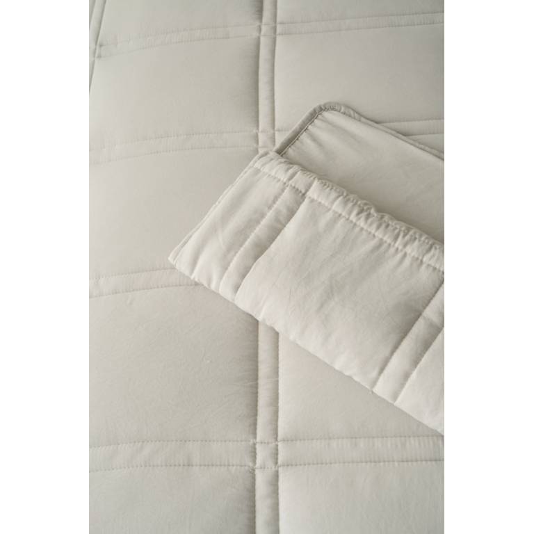 CONJUNTO EDREDÓN BORDADO GEOMÉTRICO Y FUNDAS DE COJÍN (beige, Cama 135:235x270)