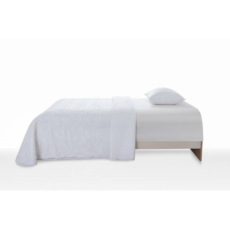 CONJUNTO COLCHA BORDADA TACTO SUAVE Y FUNDAS DE COJÍN (blanco, Cama 200:300x270)