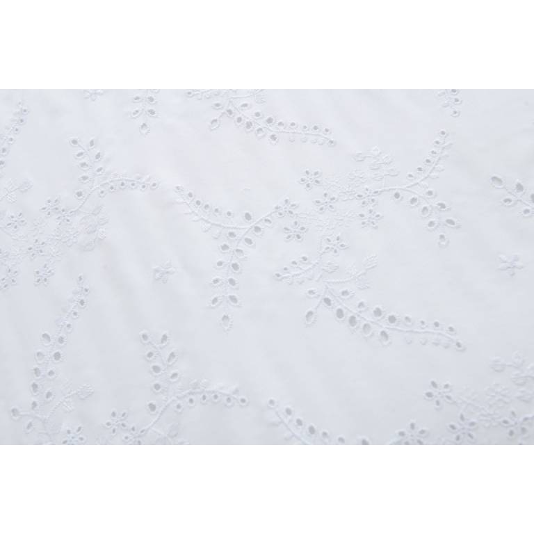 CONJUNTO COLCHA BORDADA TACTO SUAVE Y FUNDAS DE COJÍN (blanco, Cama 200:300x270)