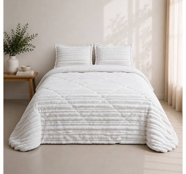 EDREDÓN JACQUARD CORALINA SHERPA CON FUNDAS DE COJÍN